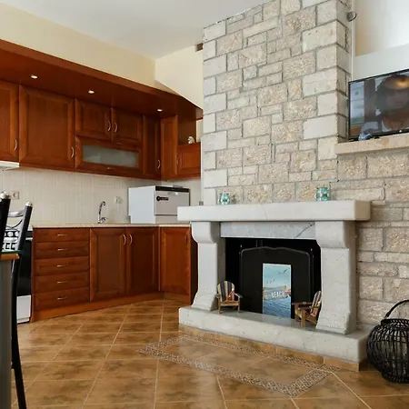 Glyfada Iii Parálion Ástros