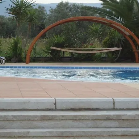 Glyfada Iii Сasa de vacaciones *