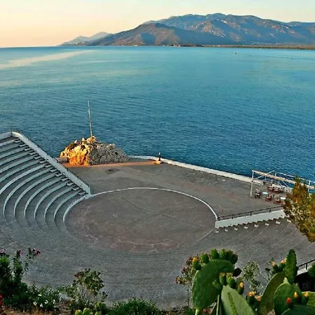 Glyfada Iii Casa vacanze *