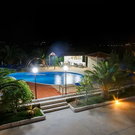 Ferienhaus Glyfada Iii