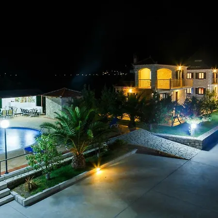 Glyfada Iii * Paralio Astros