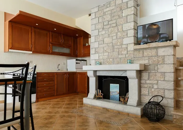 Glyfada Iii Paralio Astros