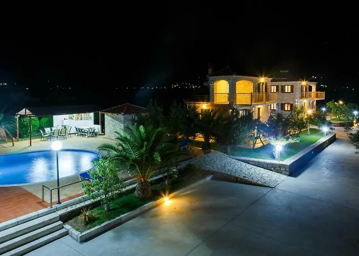 Glyfada Iii * Paralio Astros